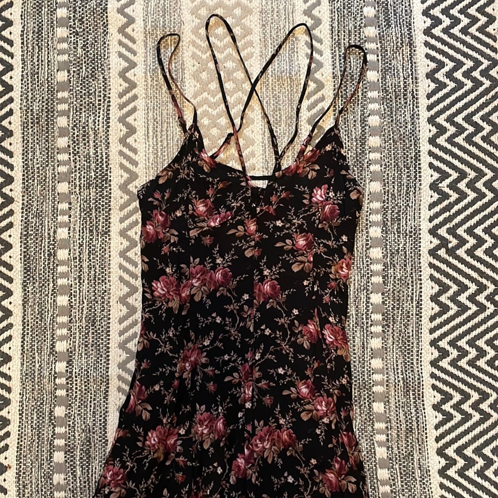 Cute strappy floral mini dress